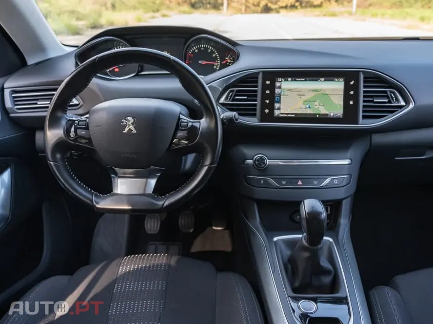 Peugeot 308 1.2 PureTech Allure