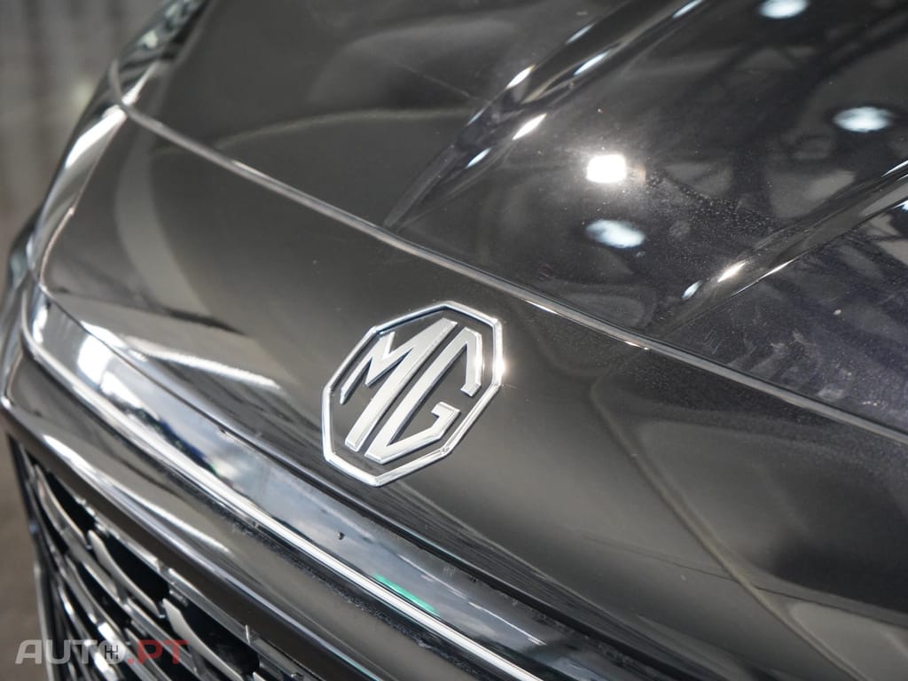 MG HS 1.5 T-GDI Plug In Hybrid Luxury