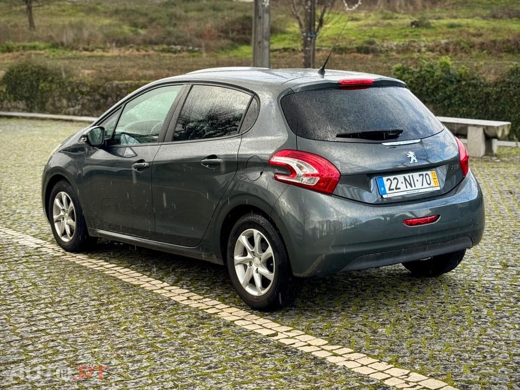 Peugeot 208 1.2 VTi Active