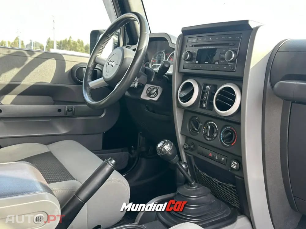 Jeep Wrangler 2.8 CRD Sahara AT