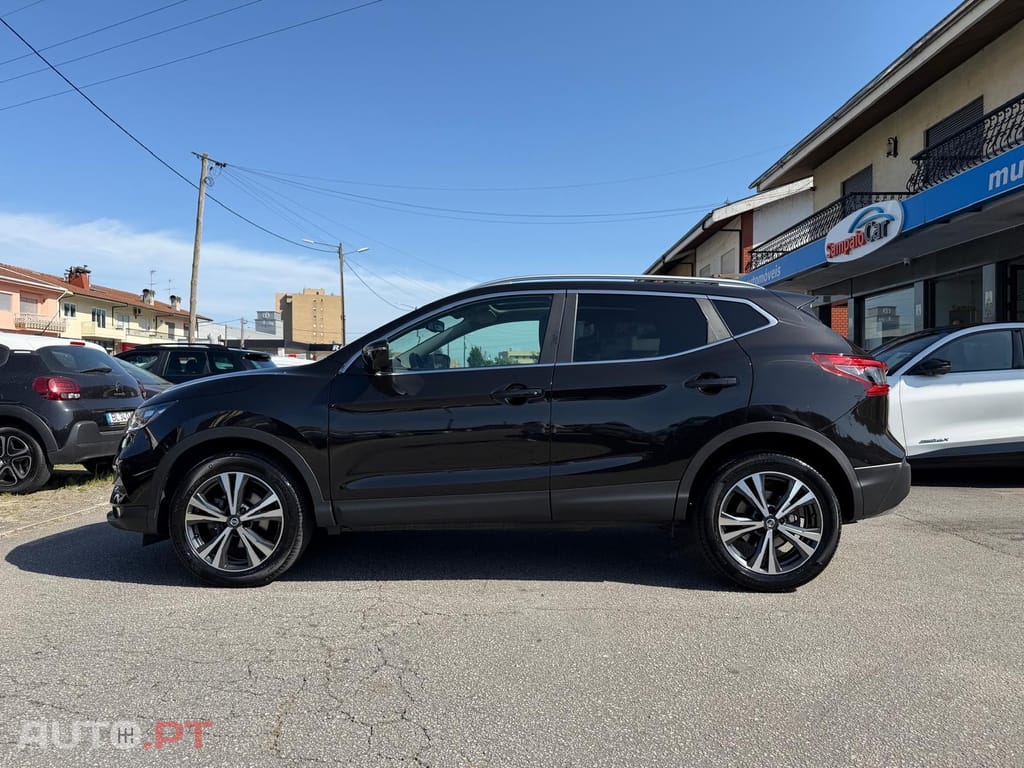 Nissan Qashqai 1.5 dCi N-Connecta J18