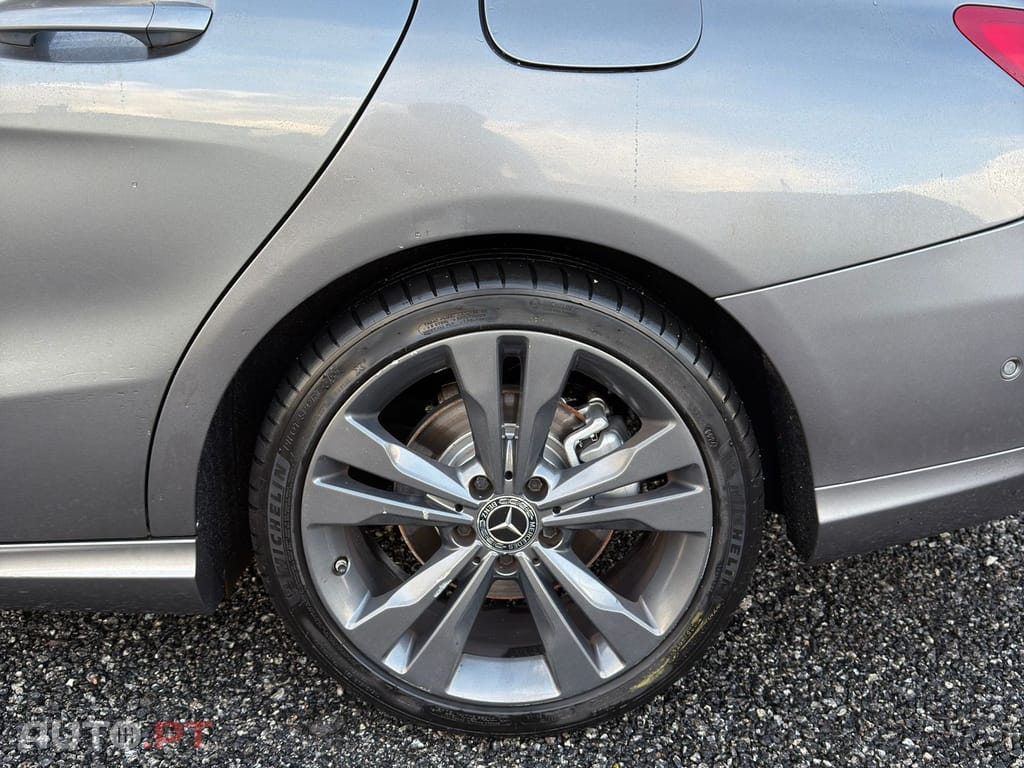 Mercedes-Benz CLA 180 d Urban