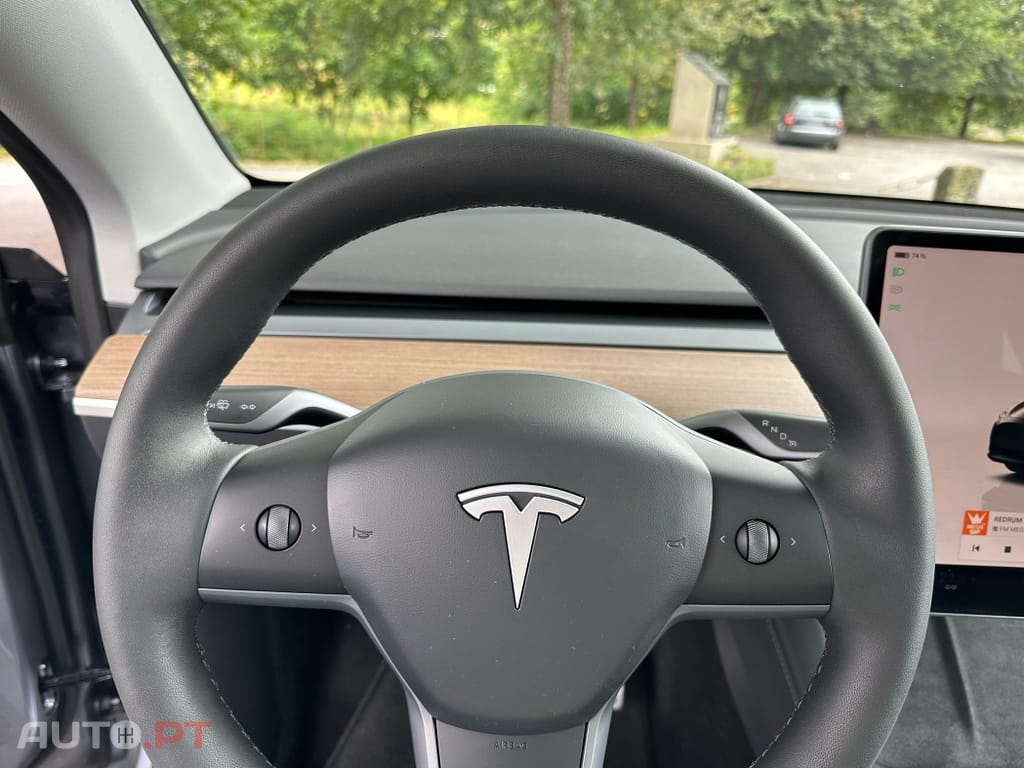 Tesla Model Y Performance Tração Integral