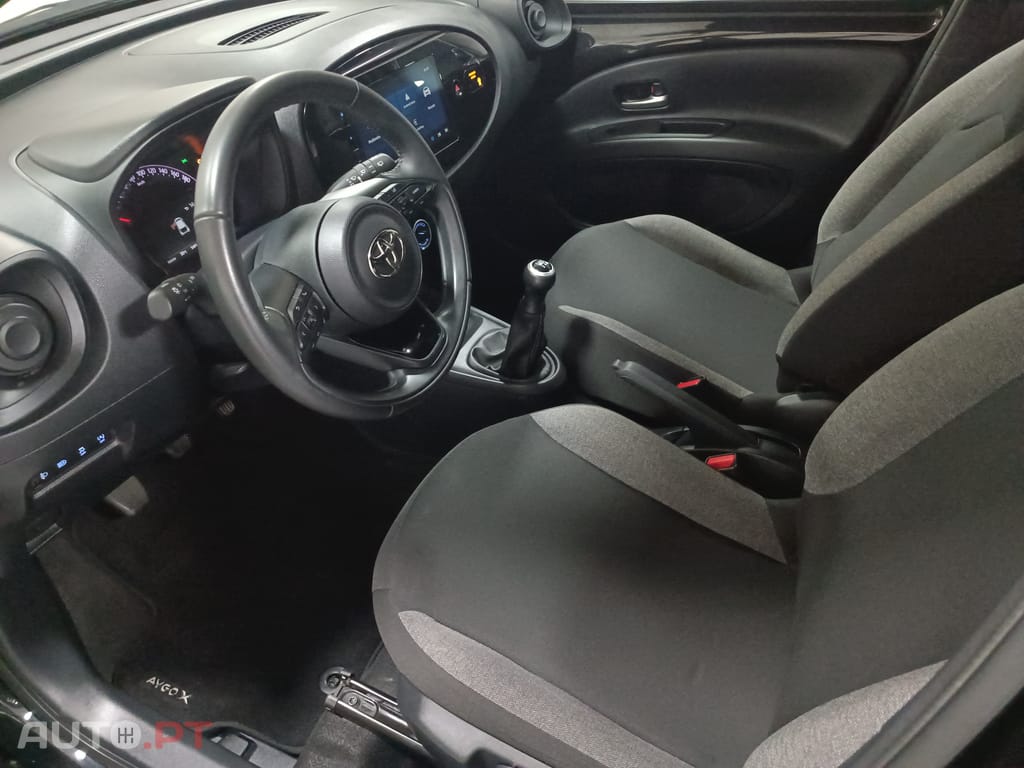 Toyota Aygo X 1.0 Play