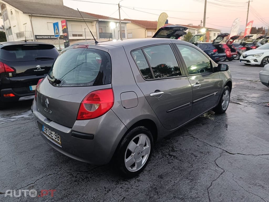 Renault Clio 1.2 16V Dynamique S