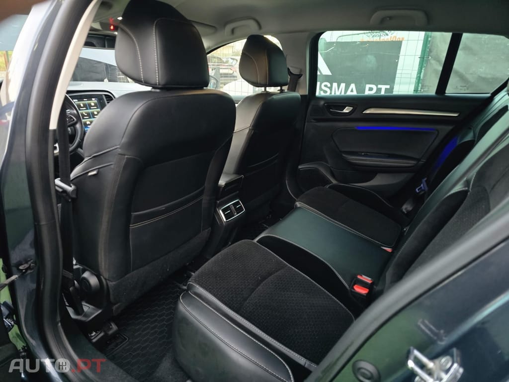 Renault Mégane 1.5 dCi Bose Edition EDC J18