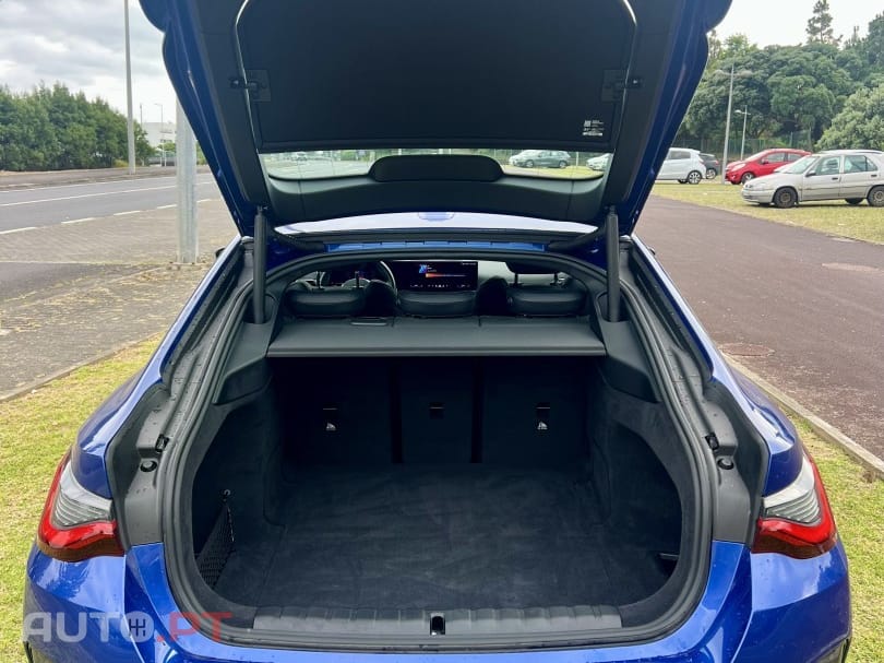 BMW i4 eDrive35 Pack Desportivo M