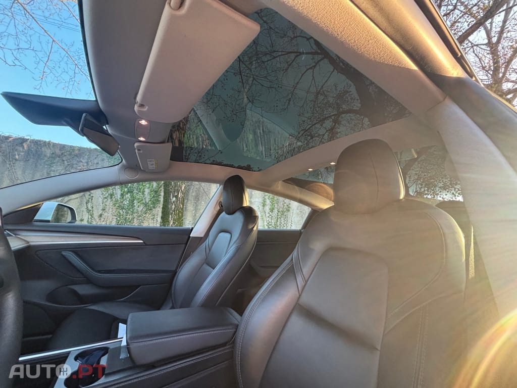 Tesla Model 3 Long Range Tração Integral