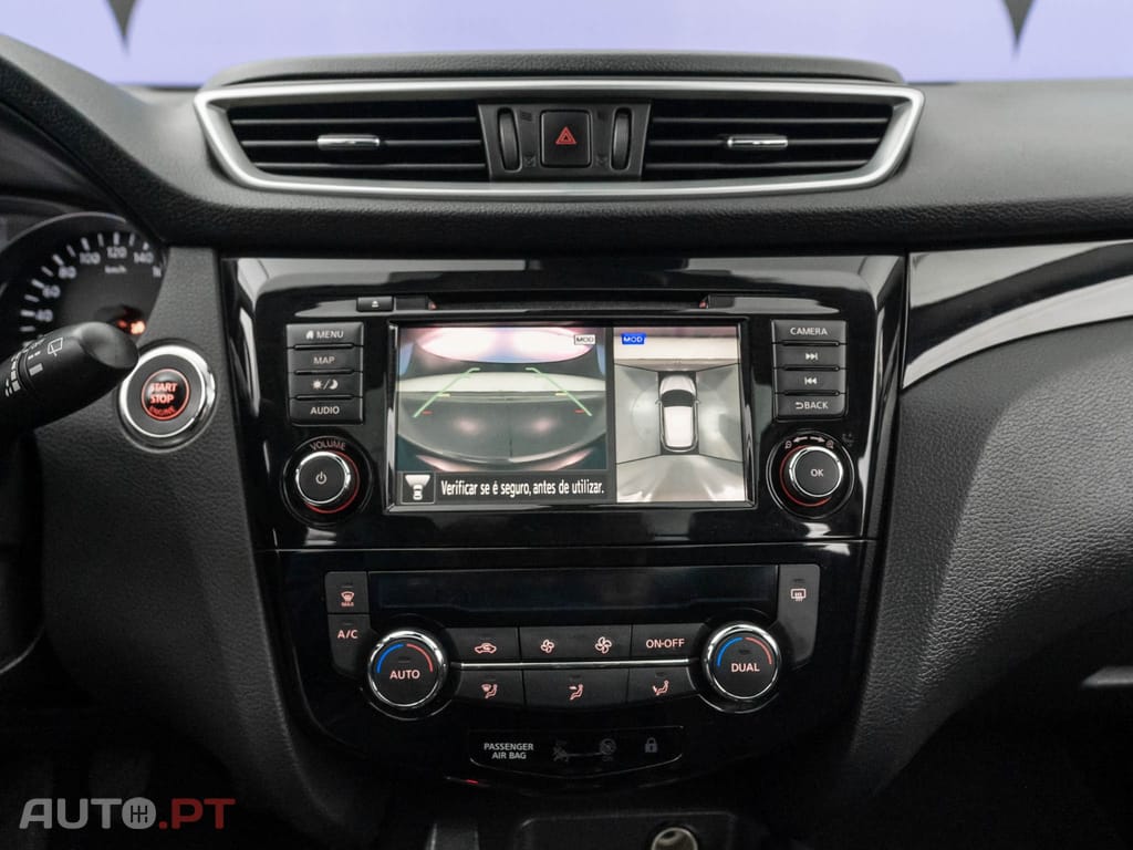 Nissan Qashqai 1.3 DIG-T N-Connecta