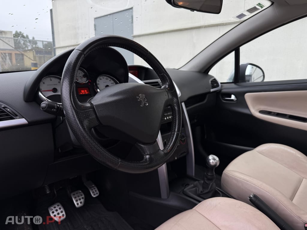 Peugeot 207 1.6 HDi Sport