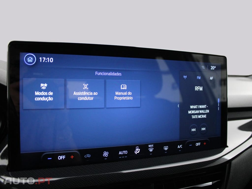 Ford Focus 1.0 ECOBOOST MHEV ST-LINE