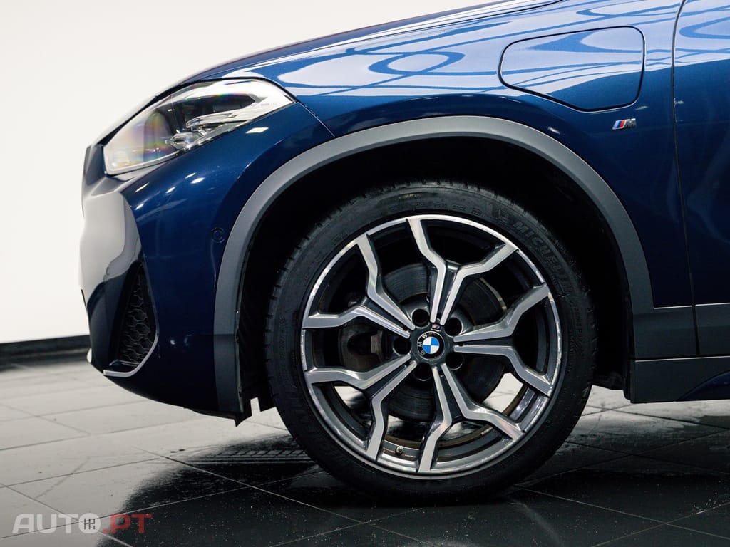 BMW X2 25 e xDrive Pack M