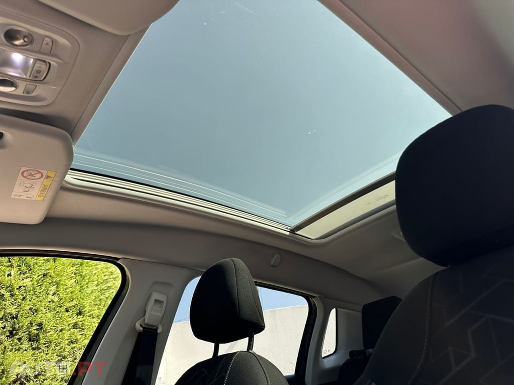 Peugeot 2008 1.2 PureTech Active