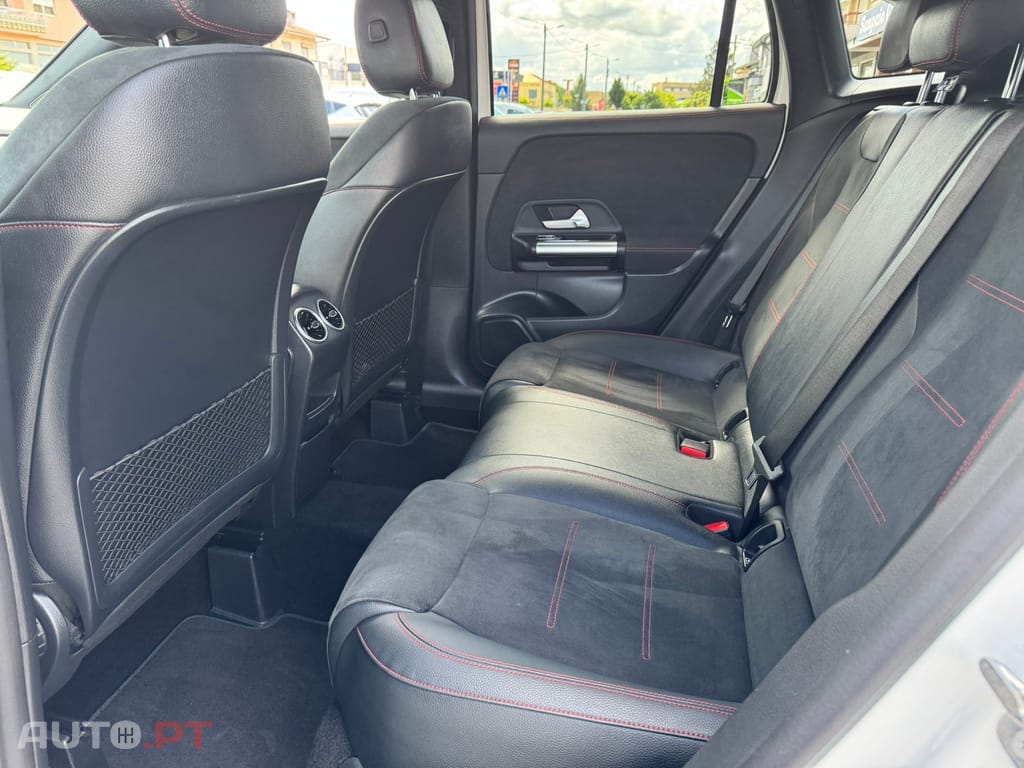 Mercedes-Benz GLA 180 d AMG Line
