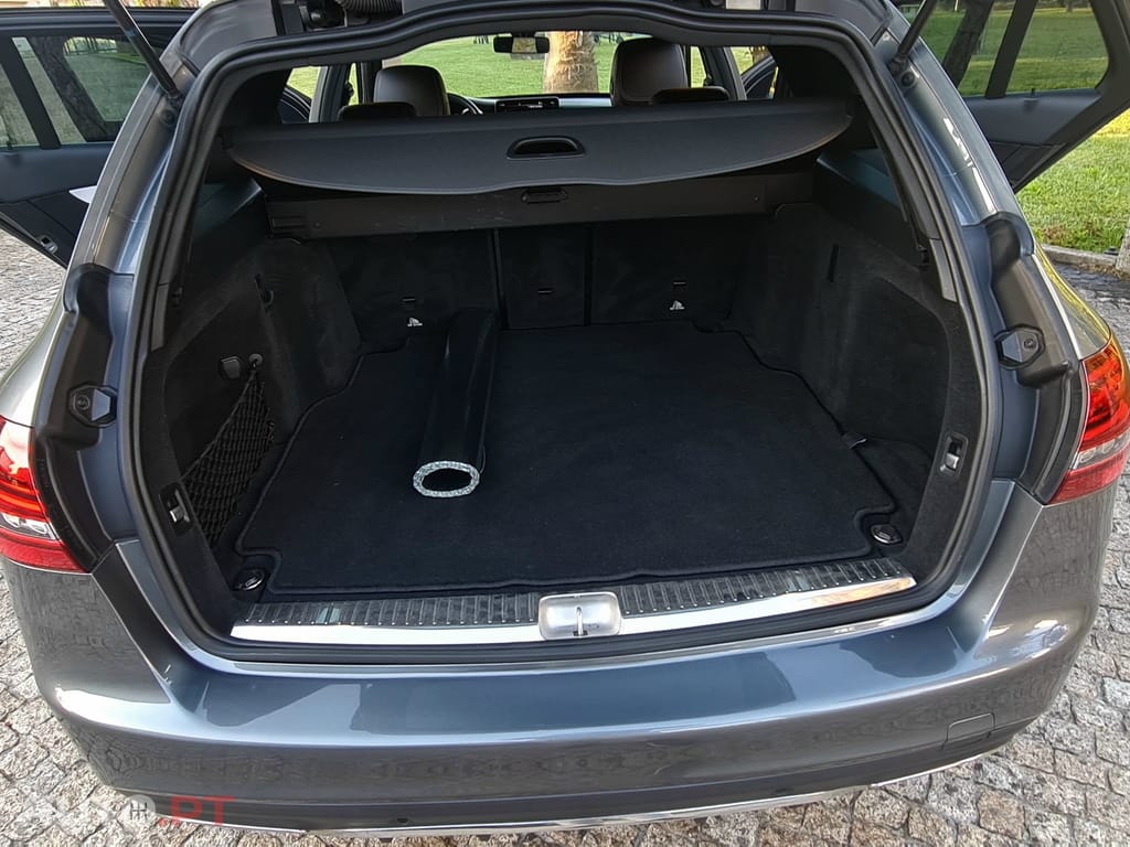 Mercedes-Benz C 220 d AMG Line