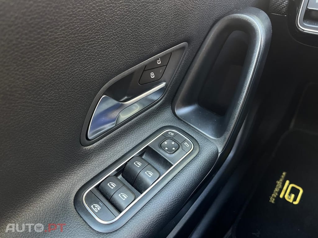 Mercedes-Benz CLA 180 SB DCT 