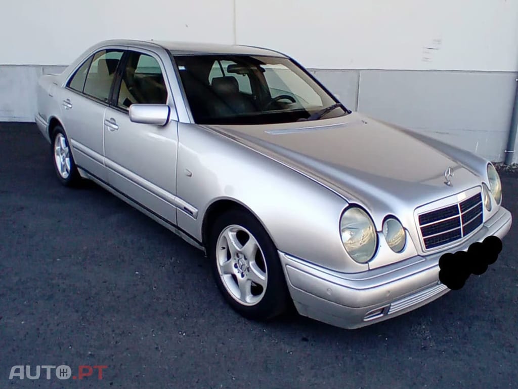 Mercedes-Benz 220 E 220 D