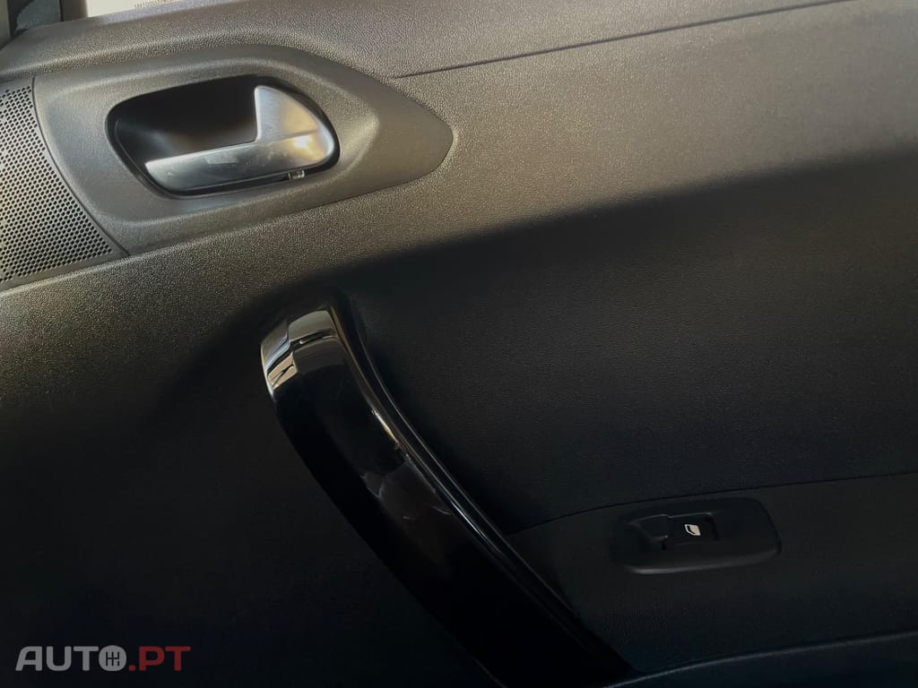 Peugeot 208 PureTech 82 Start & Stop Allure
