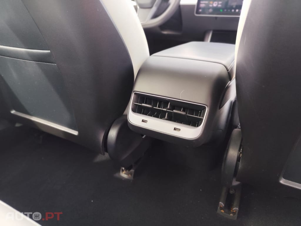 Tesla Model 3 Performance Dual Motor AWD