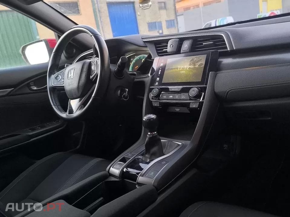 Honda Civic 1.0 i-VTEC Executive Premium