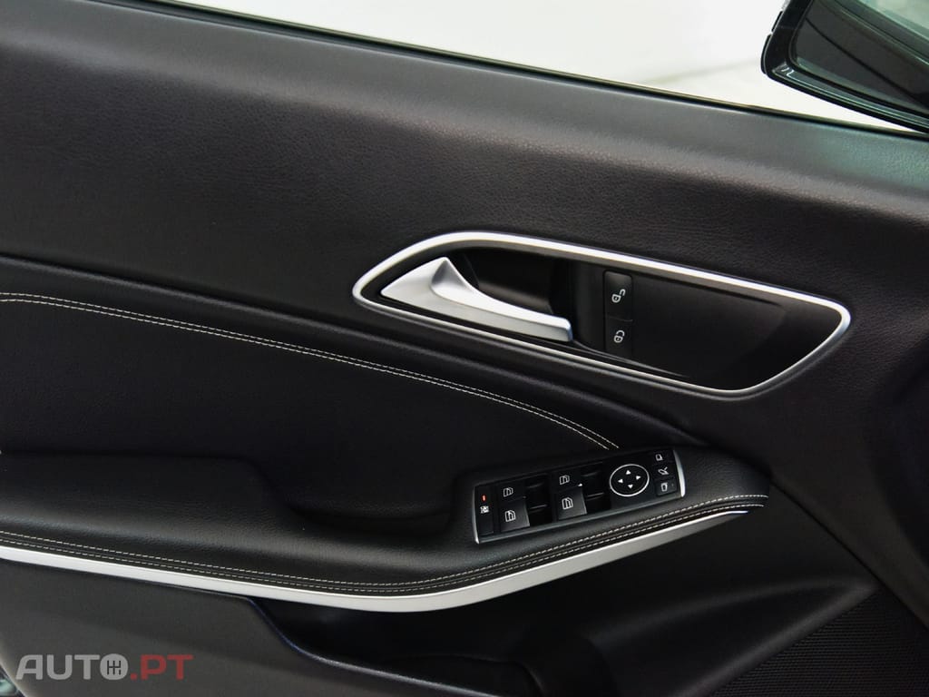 Mercedes-Benz CLA 180 D SHOOTING BRAKE URBAN