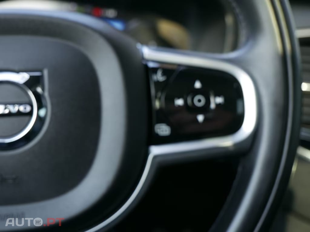 Volvo XC90 T8 I.V.A DEDUTÍVEL