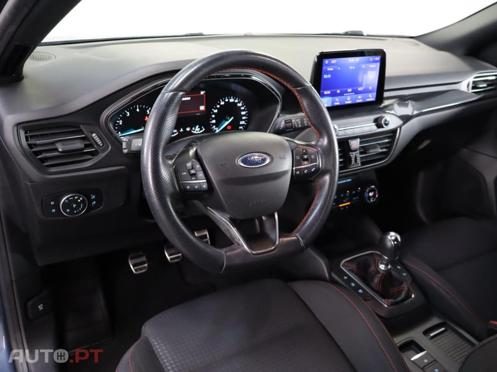 Ford Focus SW 1.0 ECOBOOST MHEV ST-LINE