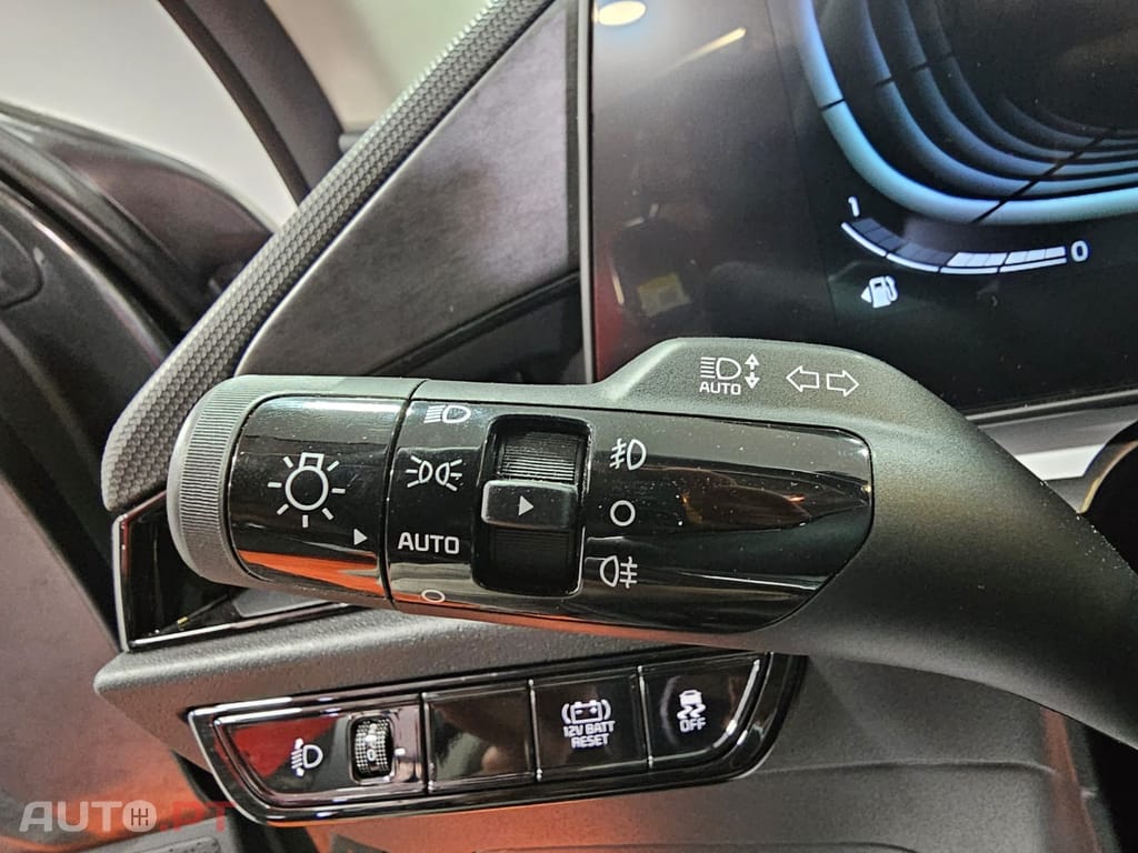 Kia Niro 1.6 GDi HEV Tech