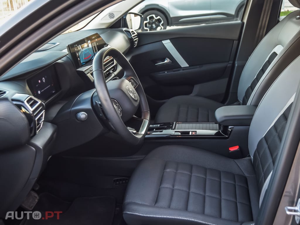 Citroen C4 1.2 Hybrid Plus e-DSC6