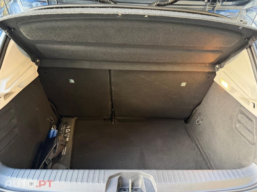 Renault Clio 1.0 TCe Intens Bi-Fuel