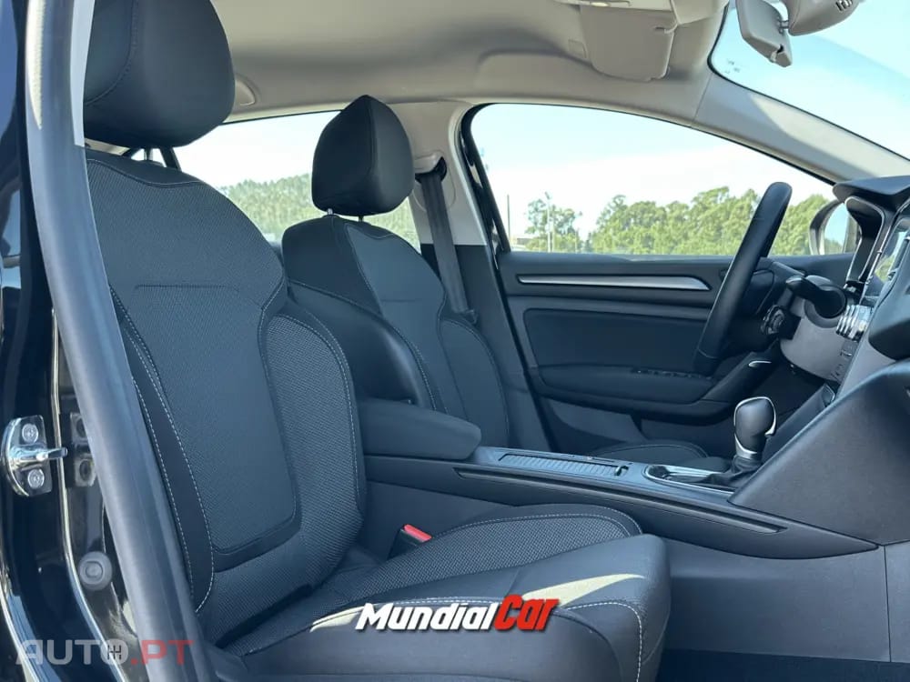Renault Mégane E-Tech 1.6 E-Tech Plug-In 160 Techno