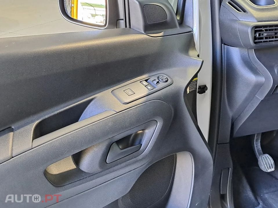 Peugeot Partner L1 1.5BlueHDI 100CV Premium