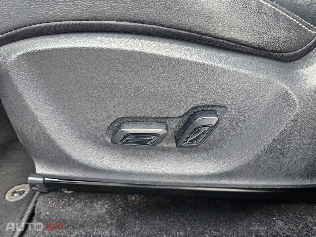 MG ZS EV 44.5 kWh Luxury