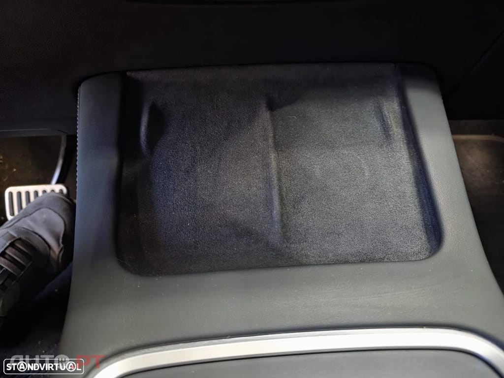 Tesla Model 3 Performance Tração Integral