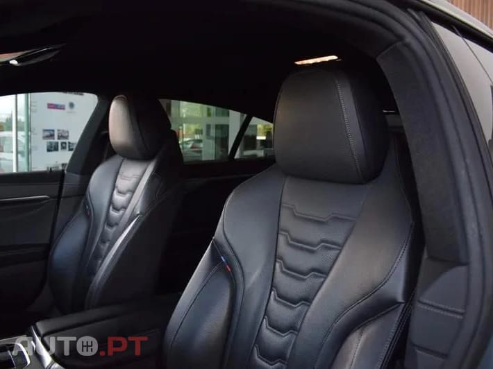 BMW 840 i Pack M