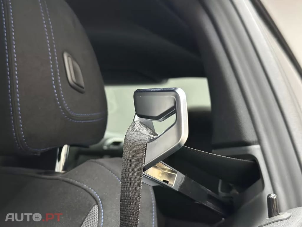 BMW 420 d Pack Desportivo M Auto