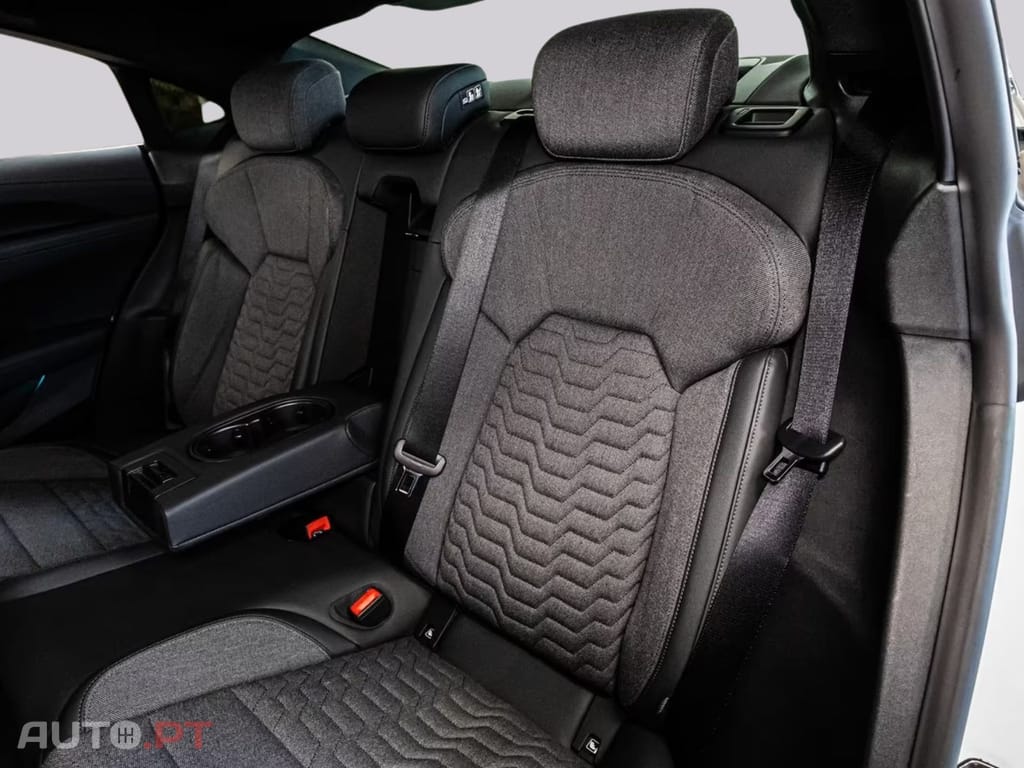 Audi RS E-Tron GT ALL-BLACK