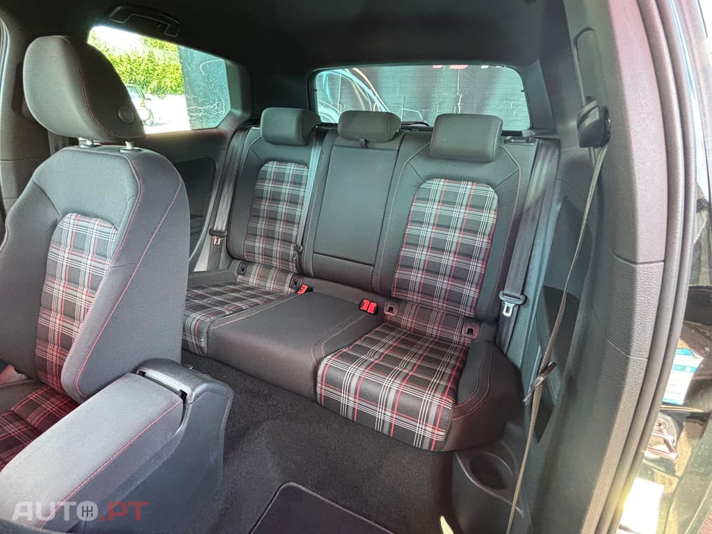 Volkswagen Golf 2.0 TSi GTi DSG Performance