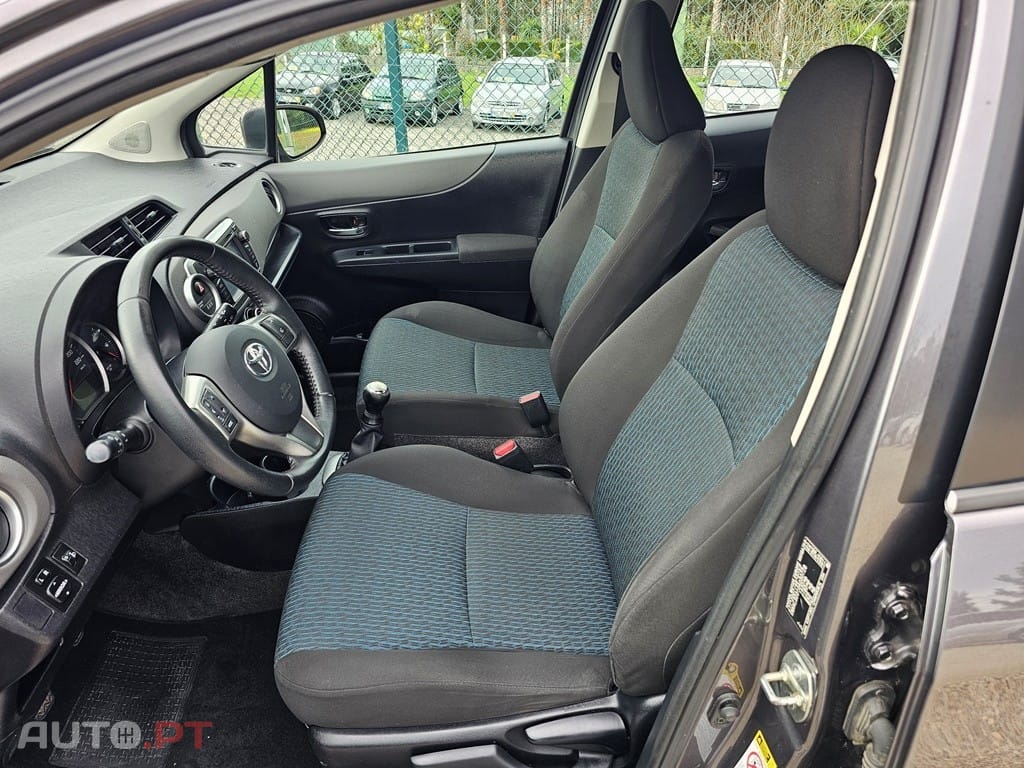 Toyota Yaris 1.0 VVT-i Comfort+AC