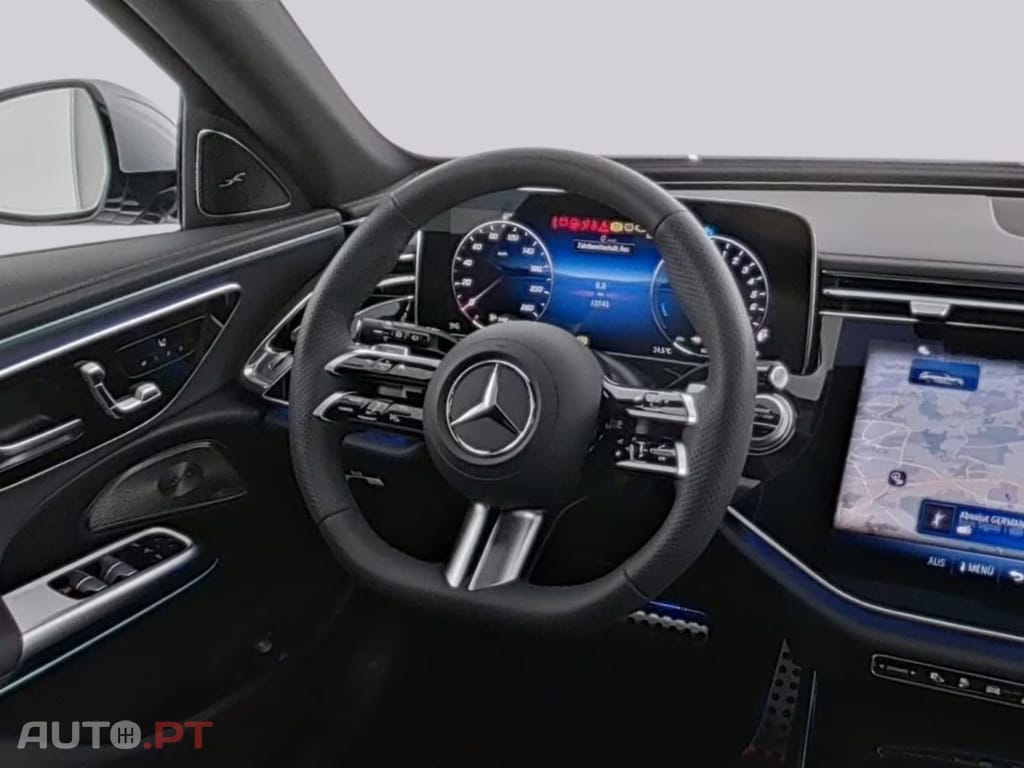 Mercedes-Benz E 300 I.V.A DEDUTIVEL T e AMG