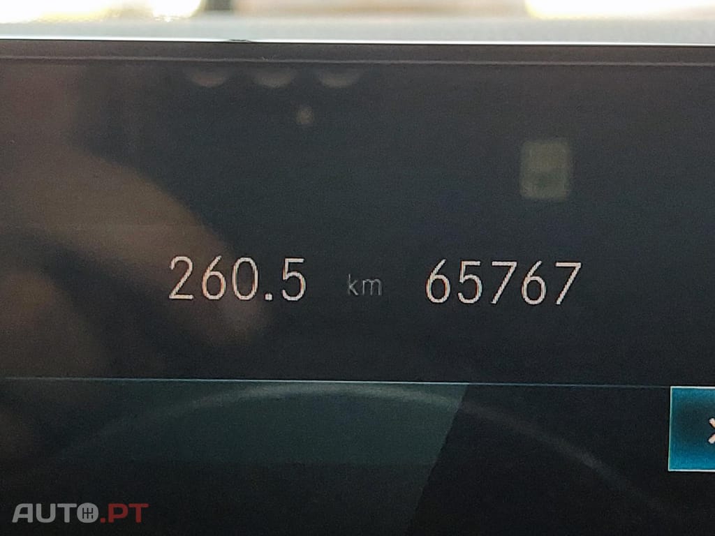 Mercedes-Benz A 250 e Progressive