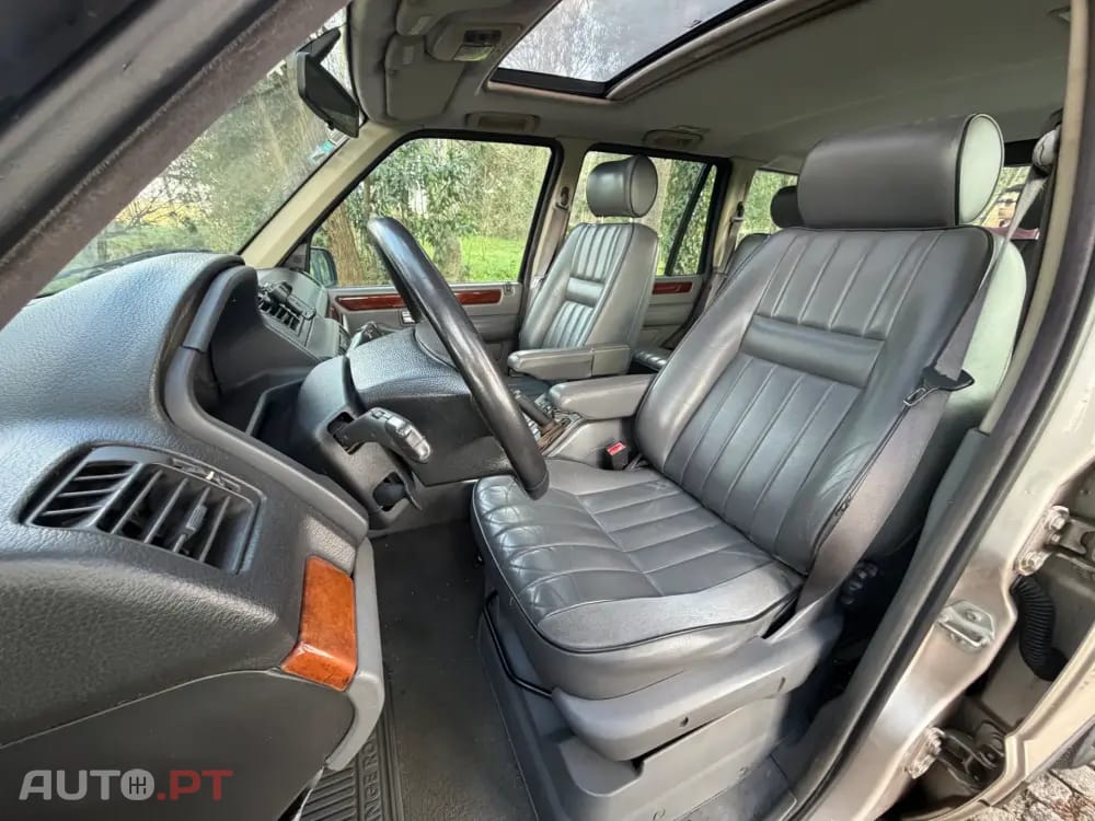 Land Rover Range Rover Outro