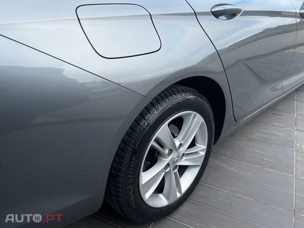 Opel Insignia 1.6 CDTI