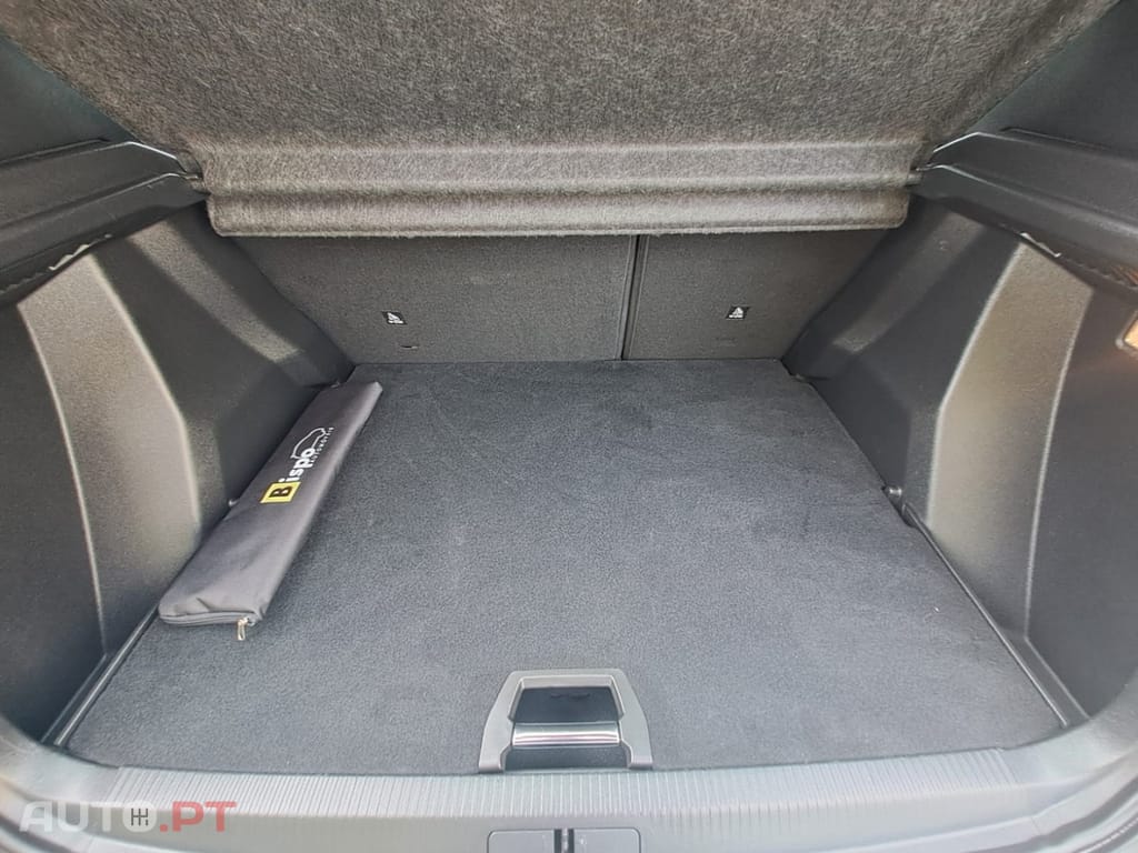 Peugeot 2008 1.2 PureTech Allure