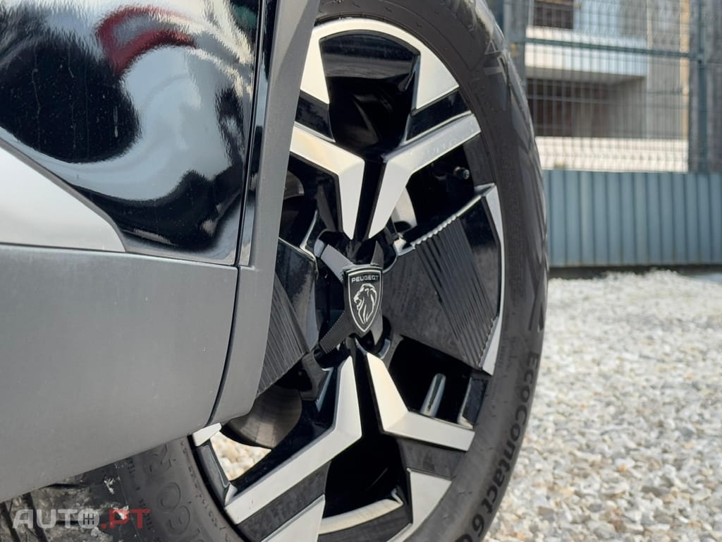 Peugeot 2008 PureTech Allure