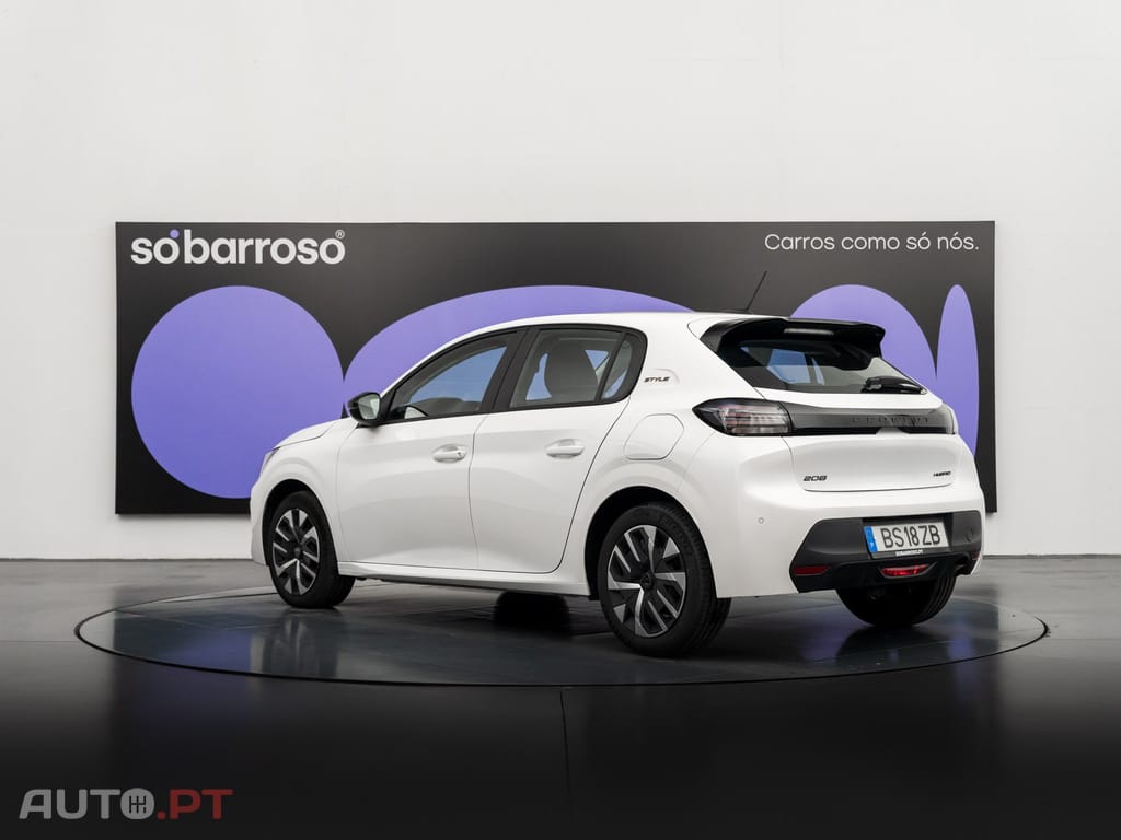 Peugeot 208 1.2 Hybrid SE Style e-DCS6