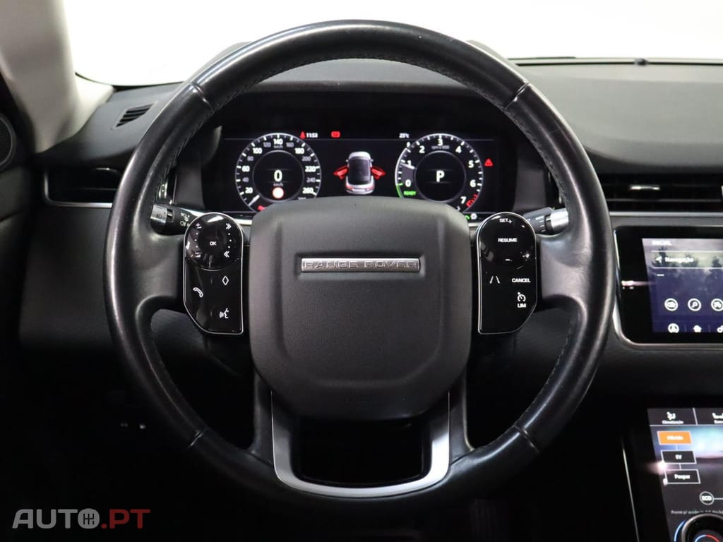 Land Rover Evoque 1.5 P300e AWD SE Auto