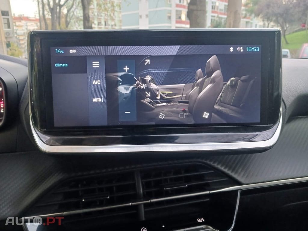 Peugeot 2008 1.2 PureTech Active Pack