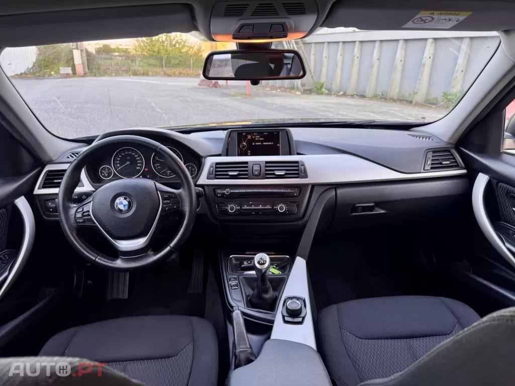 BMW 318 d Touring
