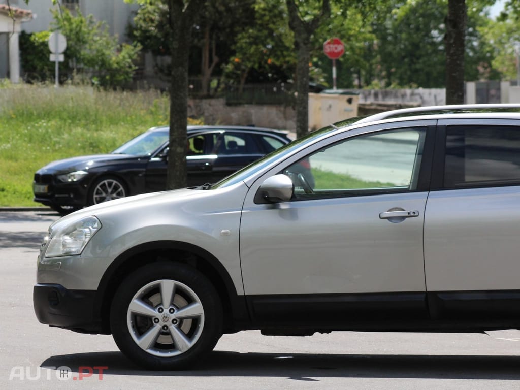 Nissan Qashqai 2.0 dCi Tekna Sport 17